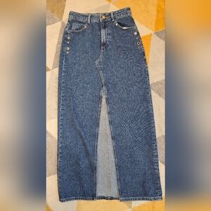 Zara Women’s Blue Denim Skirt with Front Slit Size XS